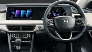 Mahindra XUV 700 dashboard 
