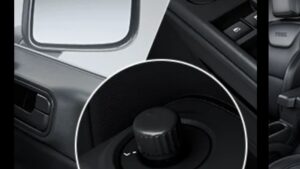 2025 Mahindra Thar omr controls