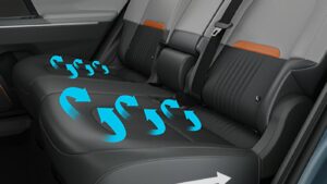 Kia Siroz Rear seat