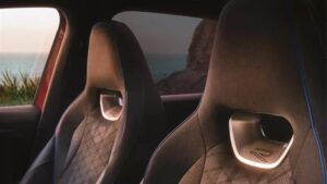 Volkswagen Tiguan R-Line leather seats