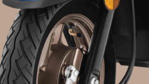 Honda Activa 110 25th Anniversary Edition Suspension