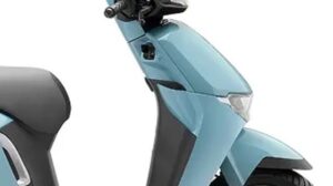 Honda Activa e-front-fende