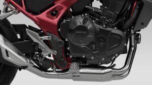 Honda Hornet 750-755-cc-Engine