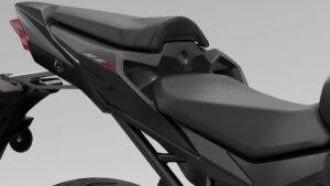 Honda Hornet 750-795-mm-Seat-Height